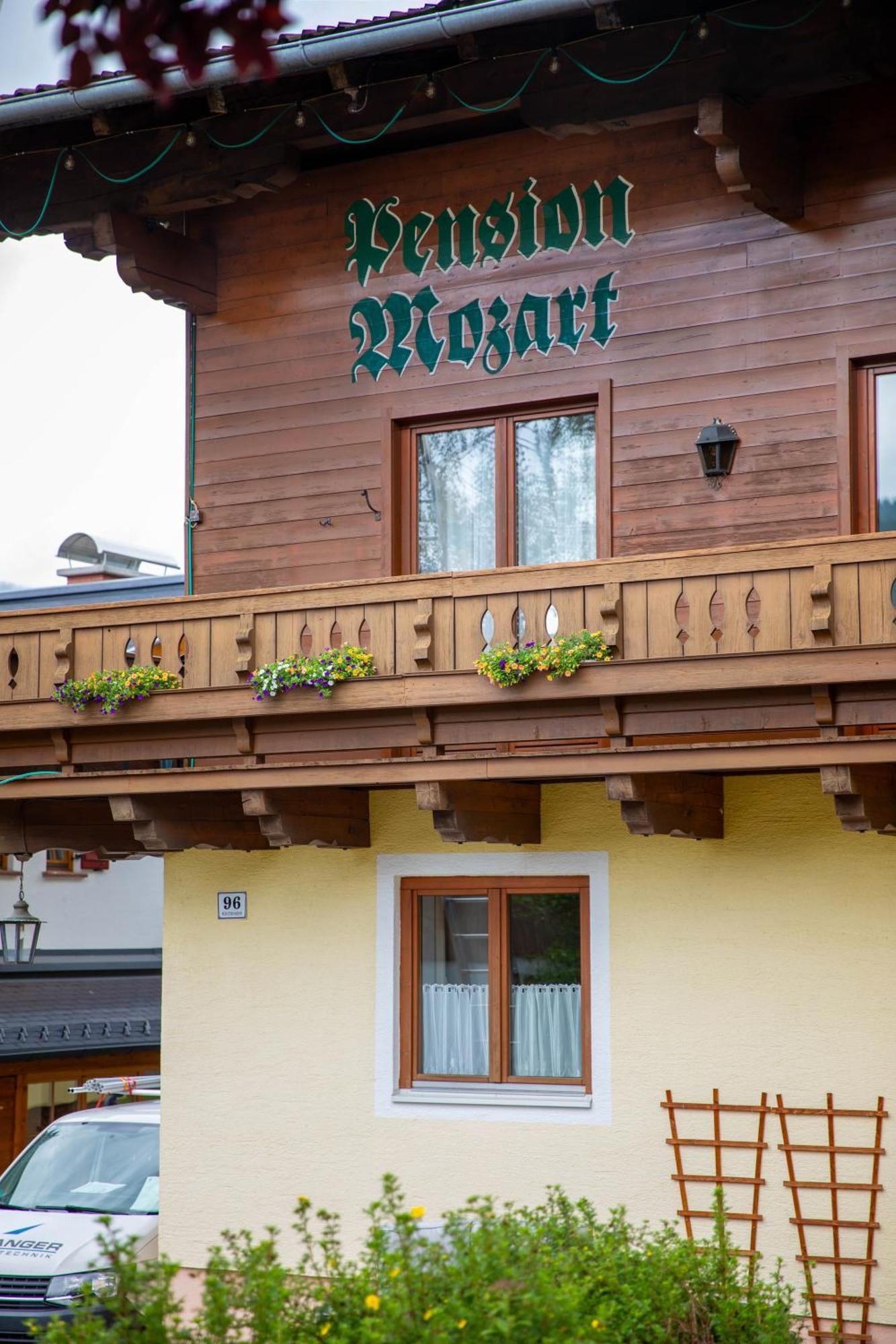 Pension Mozart واغراين المظهر الخارجي الصورة